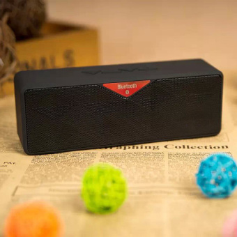 Generic Speaker Portable Bluetooth X-Box X5 - Hitam  