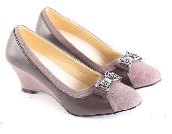 Garsel L601 Sepatu Formal/ Kerja Heels Wanita - Pvc - Bagus (Coklat)  