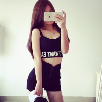 Girlhood Korean version of high waist denim shorts Black - intl  