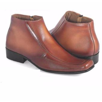 Golfer Gf.8202 Sepatu Boot Pantofel Formal Pria-Leather (KULIT)-Elegan Edisi 2017(Coklat)  