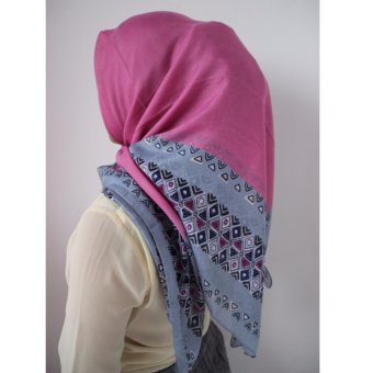 Hijab Segiempat Adabia Pattern Kosong Tengah Pink Abu  