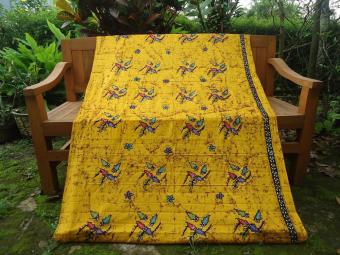 Kain Batik Tulis Bakaran Eklusif Kuning Colek 1  