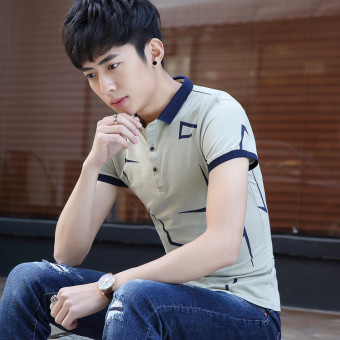 Korea Slim muda kemeja pria kerah lengan pendek t-shirt (Cahaya biru)