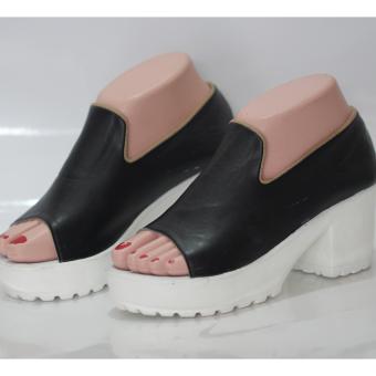 sandal heels wanita - hitam sol putih  
