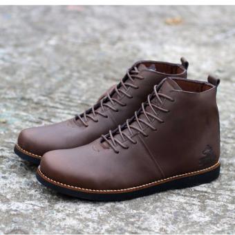 sepatu brodo kulit asli original wolf malamut coklat  