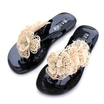 Summer Women Beach Sandals With Net Shape Beautiful Camellia Flower Sweet Flip Flops Black - Intl  