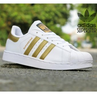 Superstar Sepatu Sneaker Unisex - White Gold  