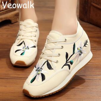 Veowalk Fashion Women Shoes Old Beijing Flat Platform 5cm Heels Casual Shoes Chinese Style Flower Embroidered Cloth Shoes Woman Beige - intl  