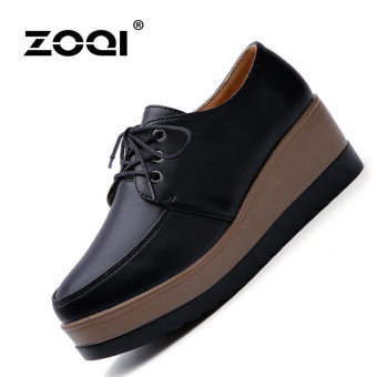 ZOQI wanita musim panas ditutup-kaki irisan kulit asli sepatu kasual yang nyaman meningkatkan (Hitam).  