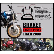 Harga braket lampu pesek vixion Harga braket lampu pesek vixion