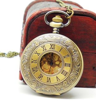 liangun Wholesale dropship hot sale bronze big round golden face roman fashion vine pocket watch for woman (as pic) - intl  