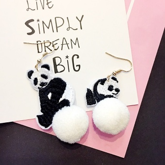 Masuknya orang anting-anting style anting-anting
