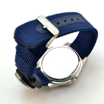 Yika Fabric Strap Outdoor decorative compass sport Quartz watch (Black)  