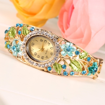 Yika Women Floral Analog Quartz Bangle Bracelet Wrist Watch (Type 3)  