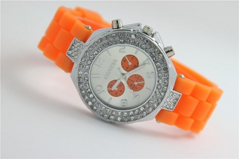 Yika Women's Silicone Strap Watch (Orange)  
