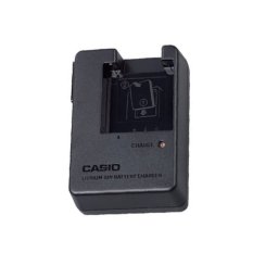 Casio Charger BC-60L untuk NP-60 - Hitam