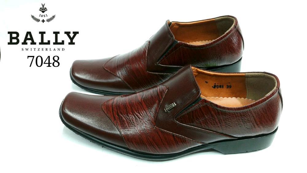 Promo sepatu pantofel bally || sepatu kerja pantofel bally kulit || kerja kantor, acara resmi, pesta pernikahan, kondangan. Diskon