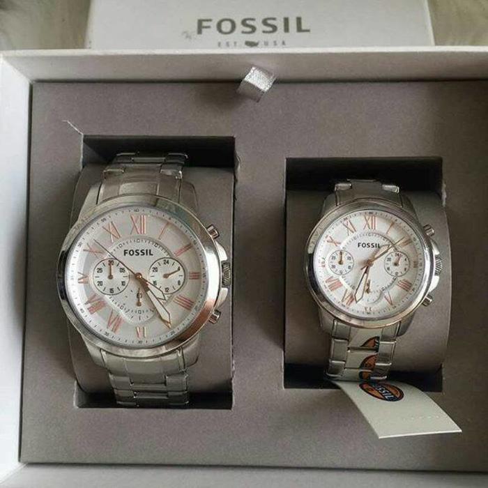 Jam Fossil Original. Fossil Couple Watch Set Silver Finish NWT