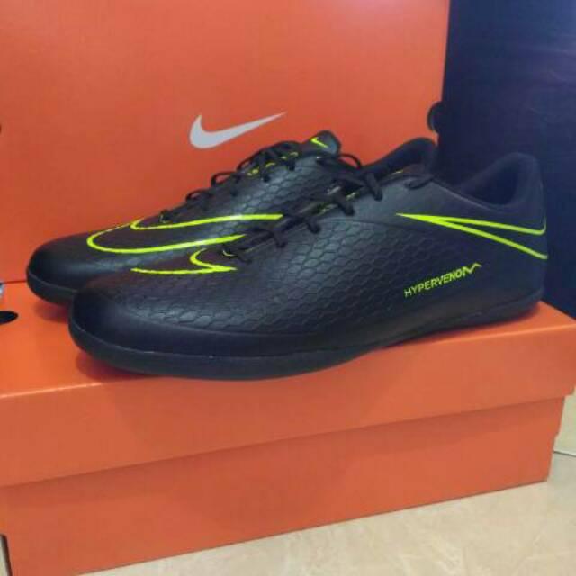 Sepatu Futsal HITAM Padu ORANGE BONUS TAS Sepatu Futsal Kuat / Sepatu Futsal Keren / Sepatu Futsal Murah / Sepatu Futsal