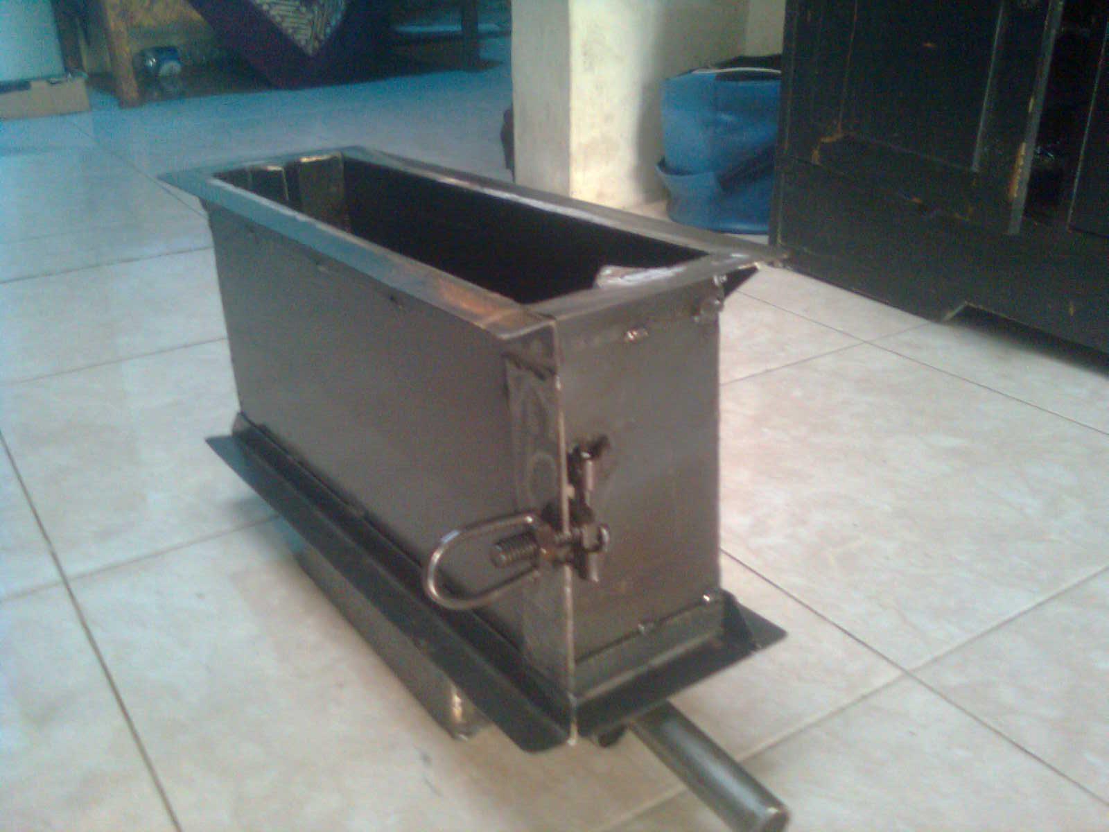 Cetakan Batako Manual kecil
