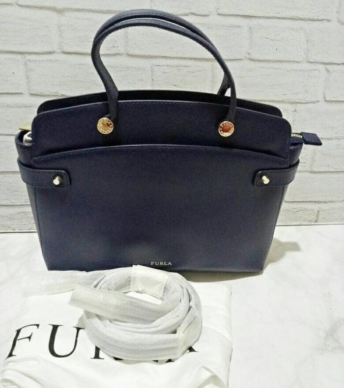Furla Agatha Medium Navy Leather. Tas Furla Original