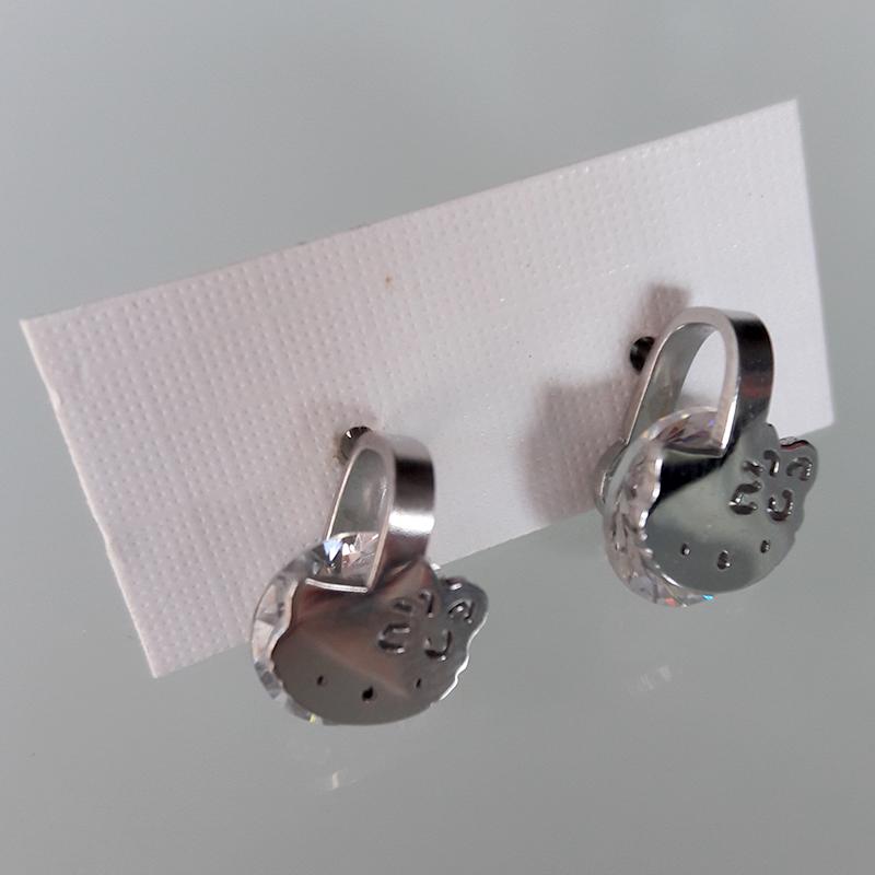 Lovely Hello Kitty Anting Titanium Wanita / Anting Titanium Tindik / Anting Tindik Titanium Wanita / Anting Wanita Murah / Anting Wanita