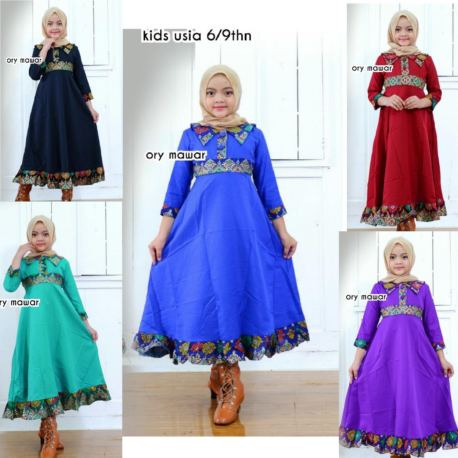 Riuisme - Couple Kebaya Keluarga / Sarimbit Family + Anak Perempuan