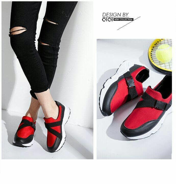 SLIPON CROSS CLASP RED CONNIE/ SEPATU SNEAKERS MURAH