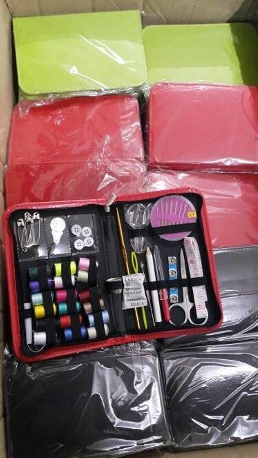 PAKET Alat jahit Dompet peralatan benang jarum lengkap TRAVEL SET UNIK di lapak SUPLIER GROSIR SURABAYA supliersurabaya