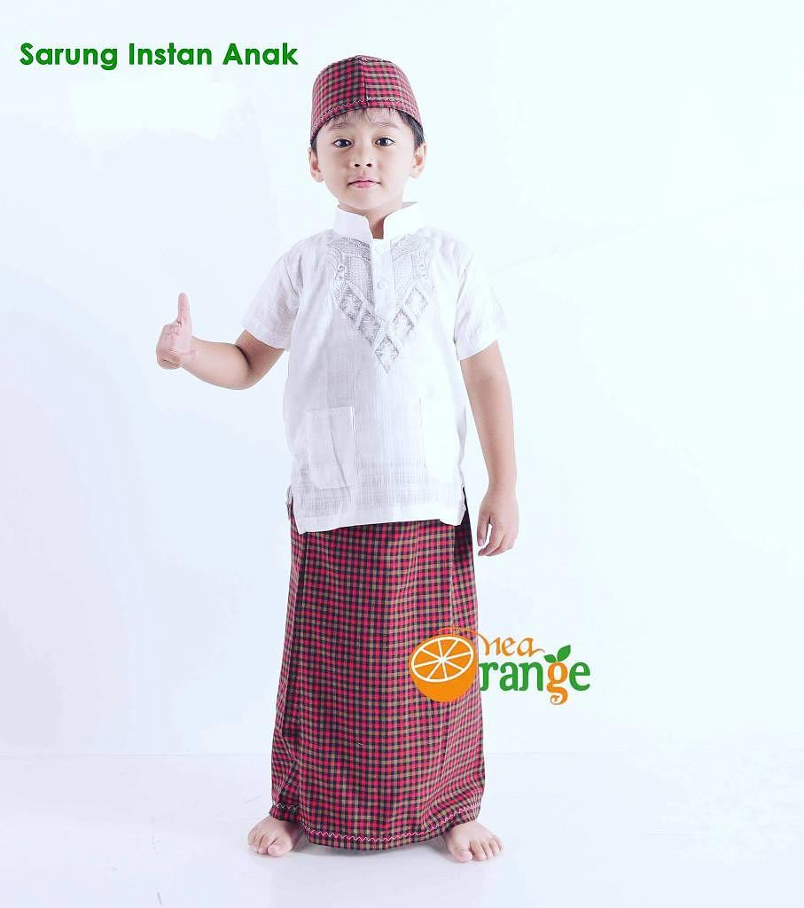 Arsyad Babyshop - Sarung Anak Instan Nea Orange Dengan Peci Dan Baju Koko Motif O merah