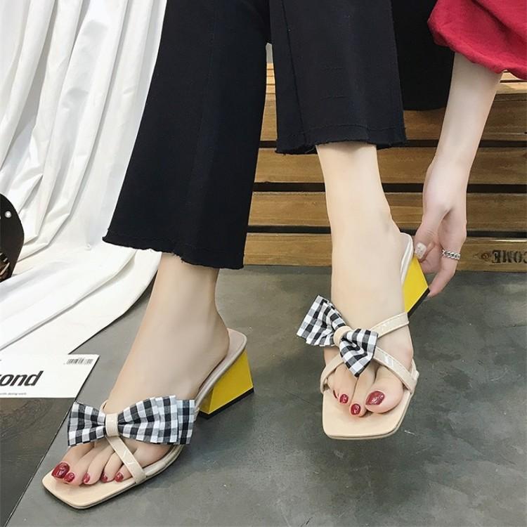 Sandal Korea Fashion Style Perempuan Sepatu Romawi Pantai Di