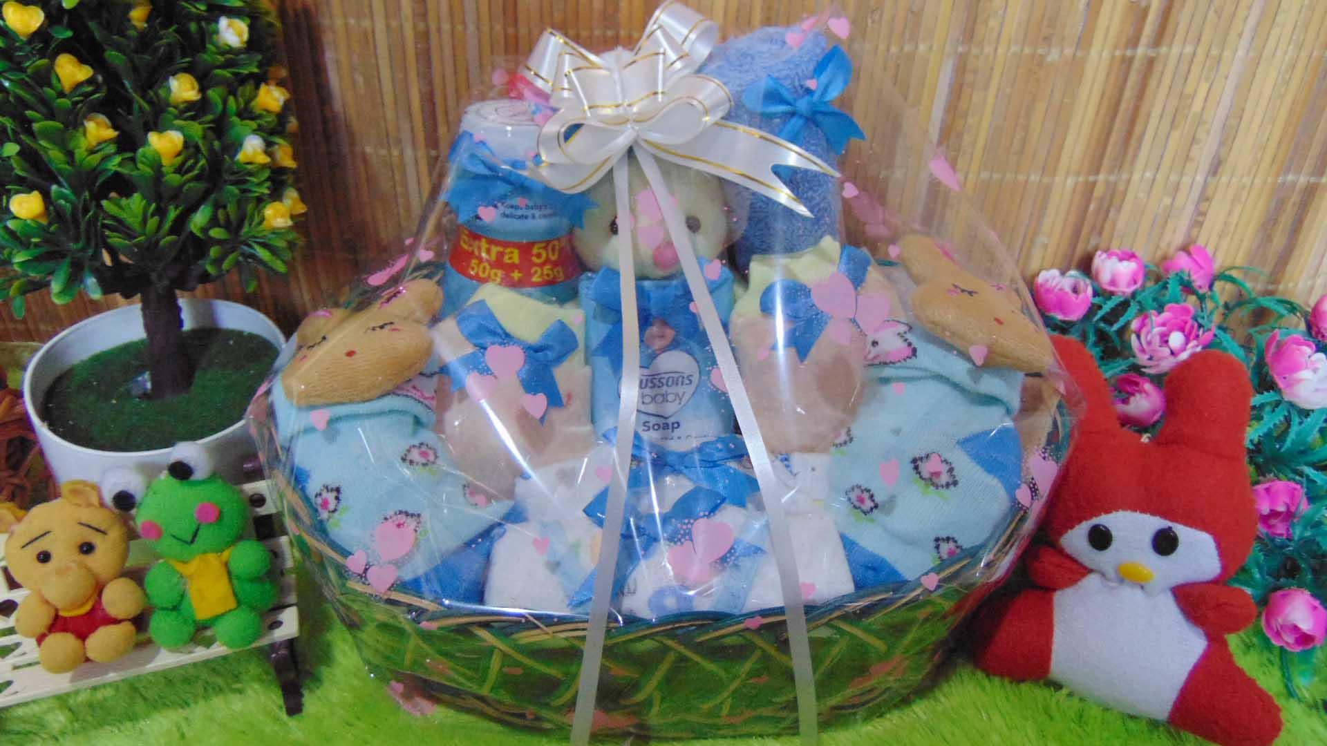 kembarshop - TERLARIS paket kado bayi baby gift – parcel bayi – parcel kado bayi laki-laki – kado lahiran-keranjang oval medium BOY biru