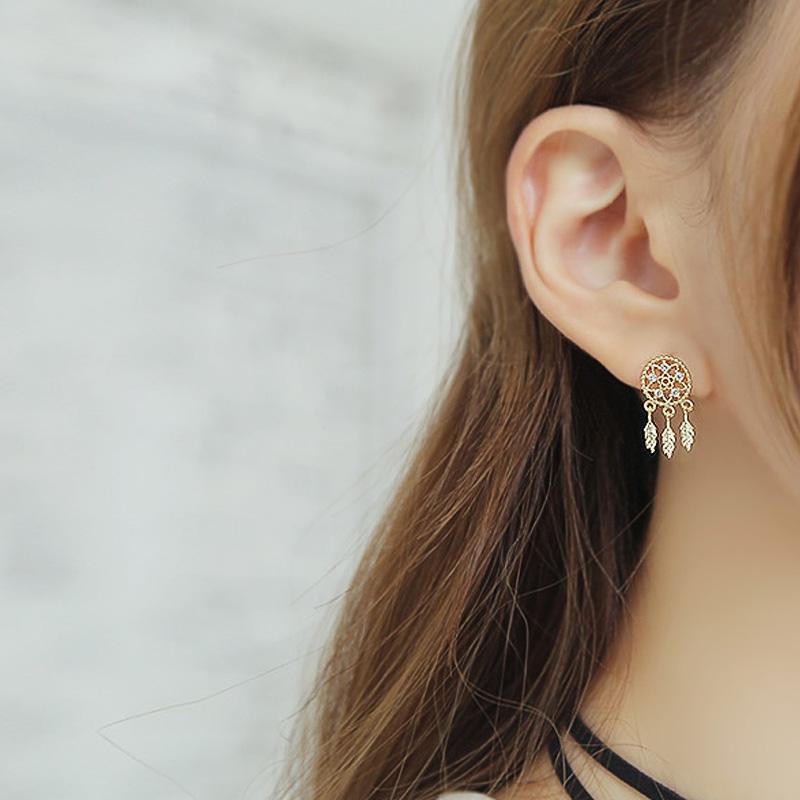 Thủy Triều Bắt Lưới Giấc Mơ Tua Rua Khuyên Tai Nữ Gió Lạnh Bông Tai Giản Lược Bông Tai Nữ Tính Hoa Tai Nữ Sterling Silver Red Trang Sức Bạc