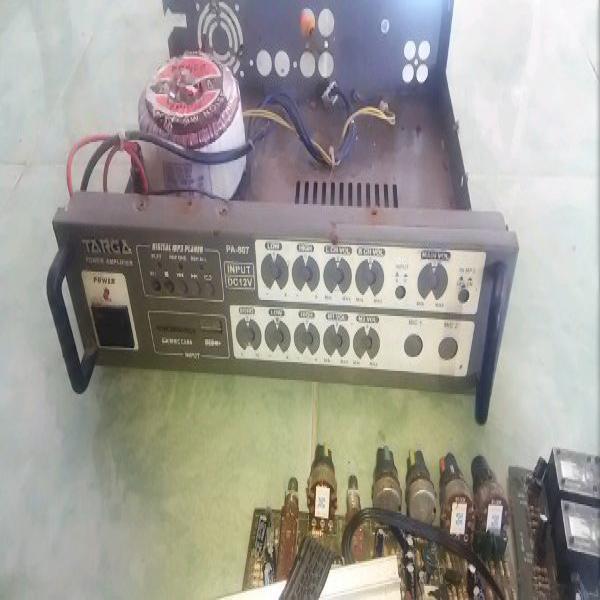 Ampli Targa pa 807 bekas