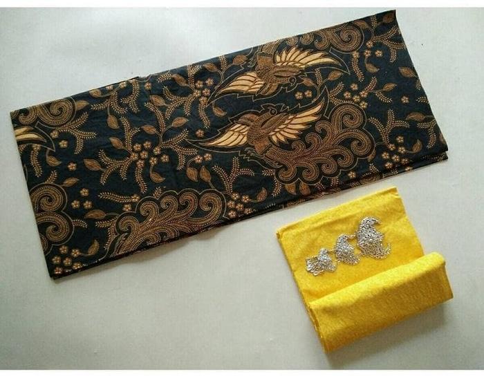 Kain batik sogan solo satria wibowo tanpa embos dan bros