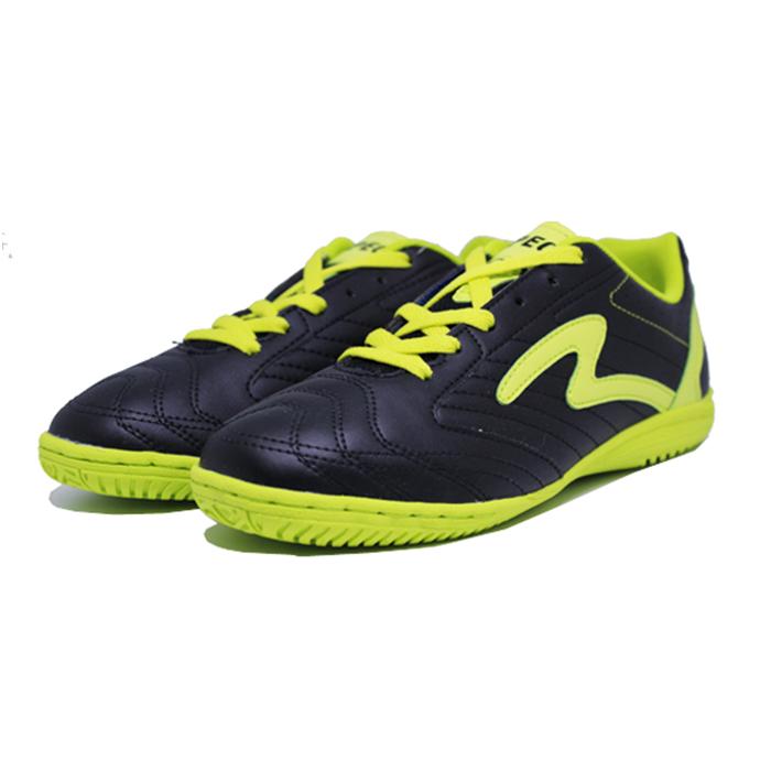 SEPATU FUTSAL SPECS BRAVE IN BLACK Hitam 40