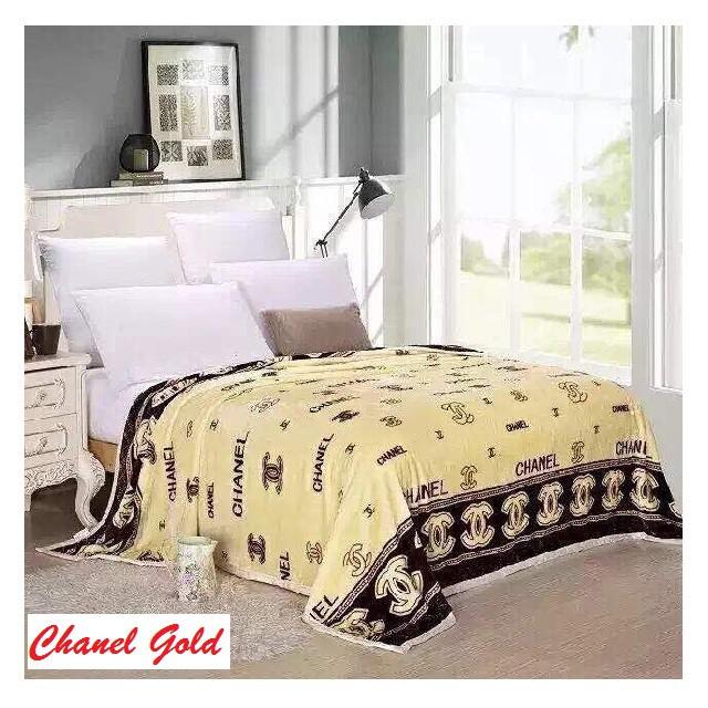 Selimut Chanel Ukuran 180x200 cm