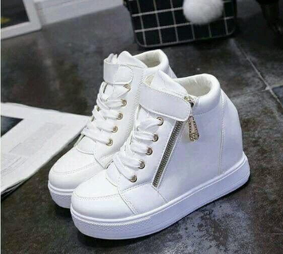 sepatu boot wedges putih original - sepatu boot best seller - sepatu boot wedges terlaris dan termurah - sepatu boot wedges putih terbaik dan terkini