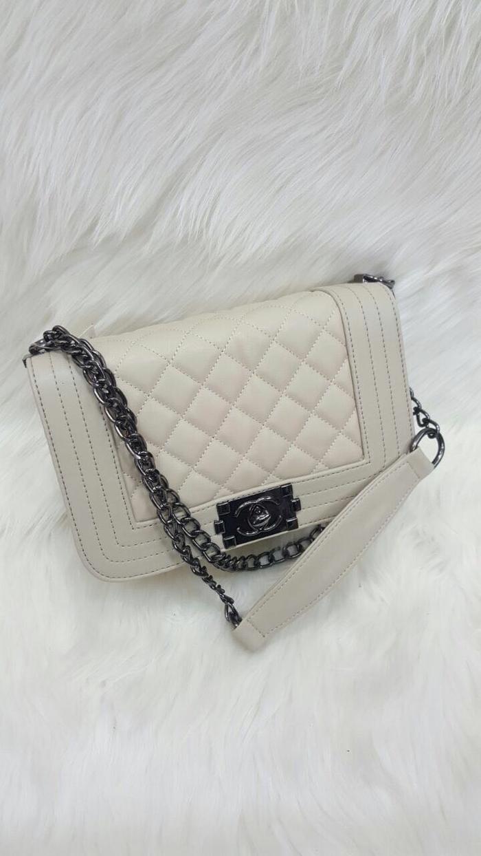 Tas Wanita Sling Bag Chanel Boy 2