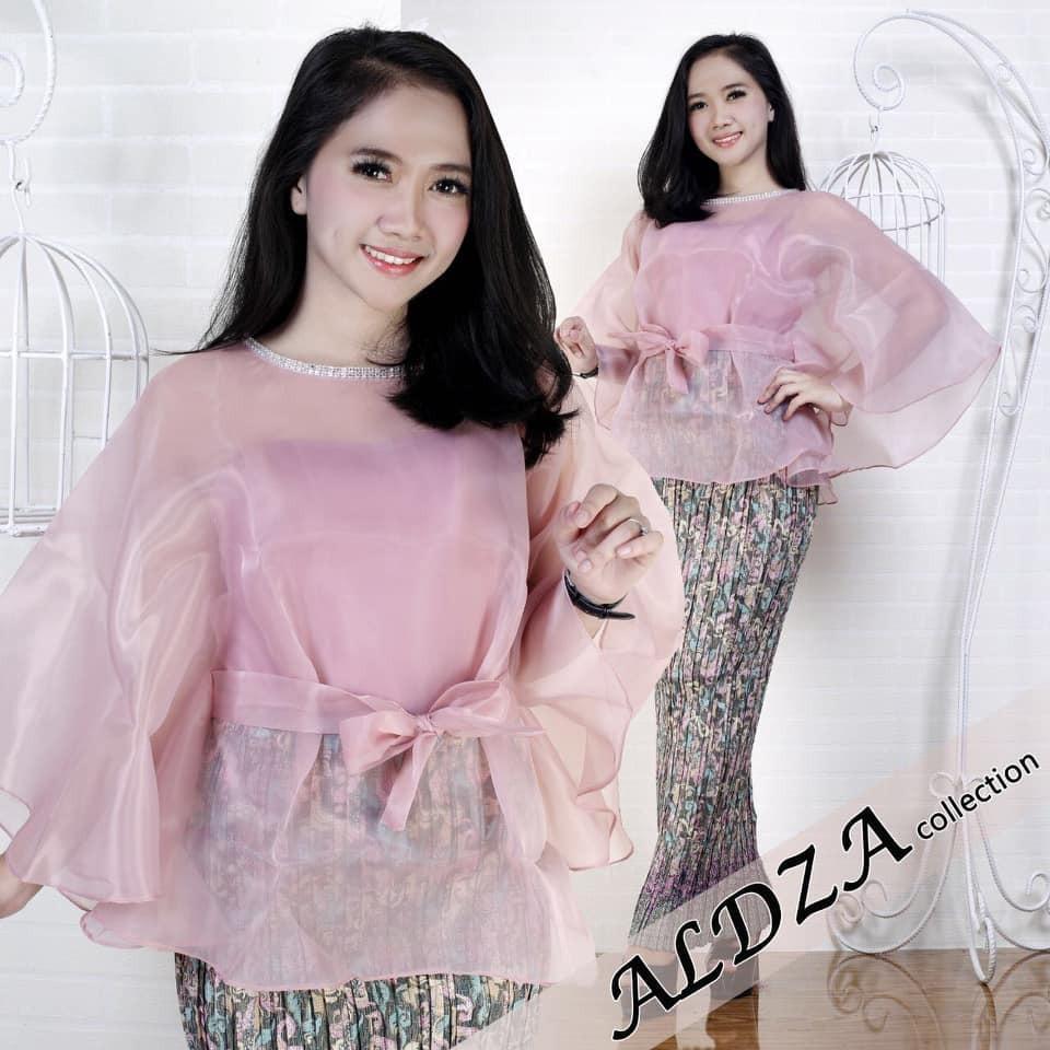Setelan kebaya modern/kebaya wanita batwing organza/kebaya organza keluaran terbaru