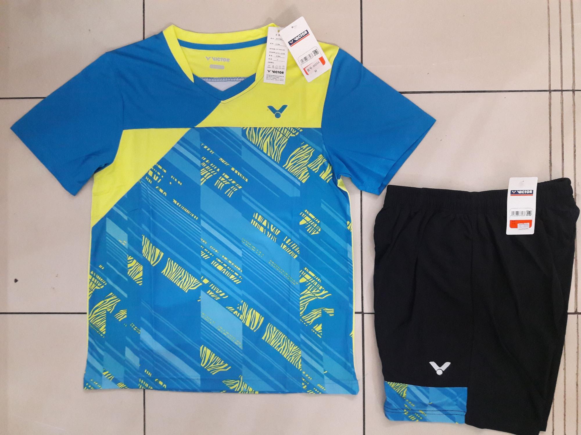 Baju stelan badminton + celana badminton