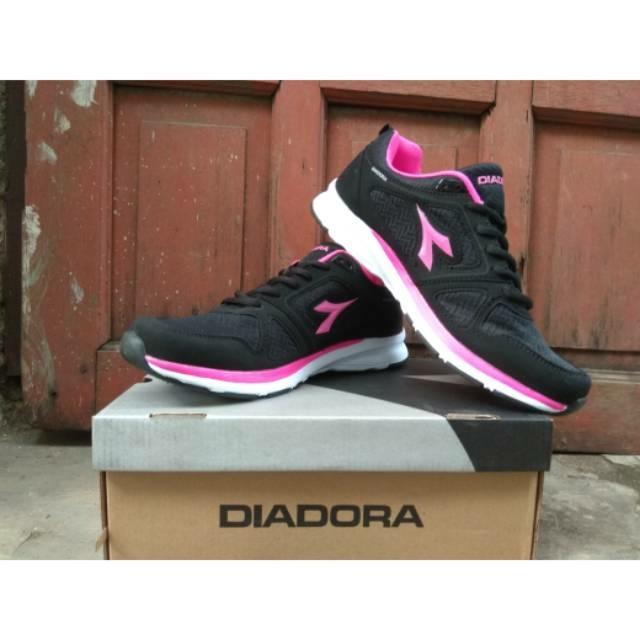 Diadora Denta