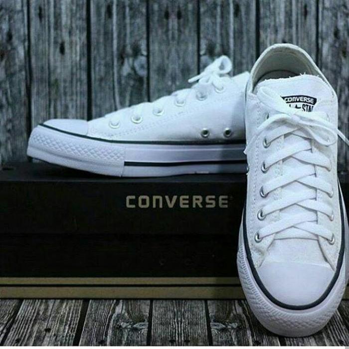 Sepatu sneakers converse all star putih-sepatu casual-sepatu sekolah-sepatu kets
