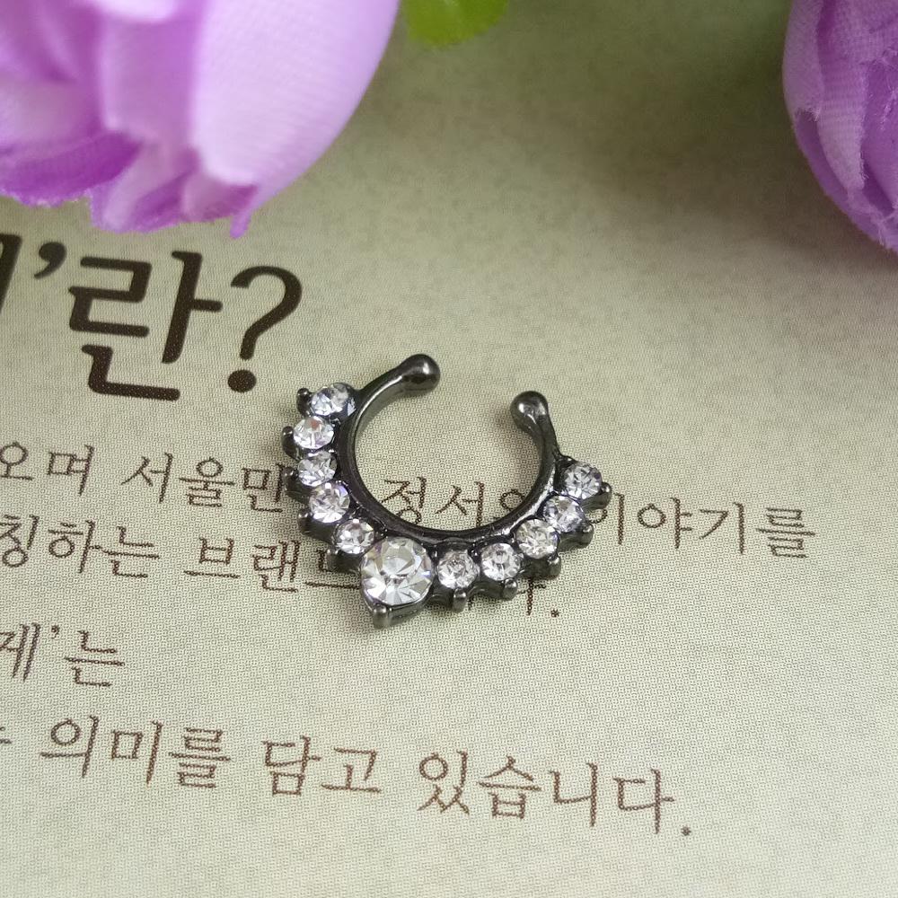 Anneui - BP0055 - fake septum piercing / anting jepit hidung (tanpa tindik) - Black