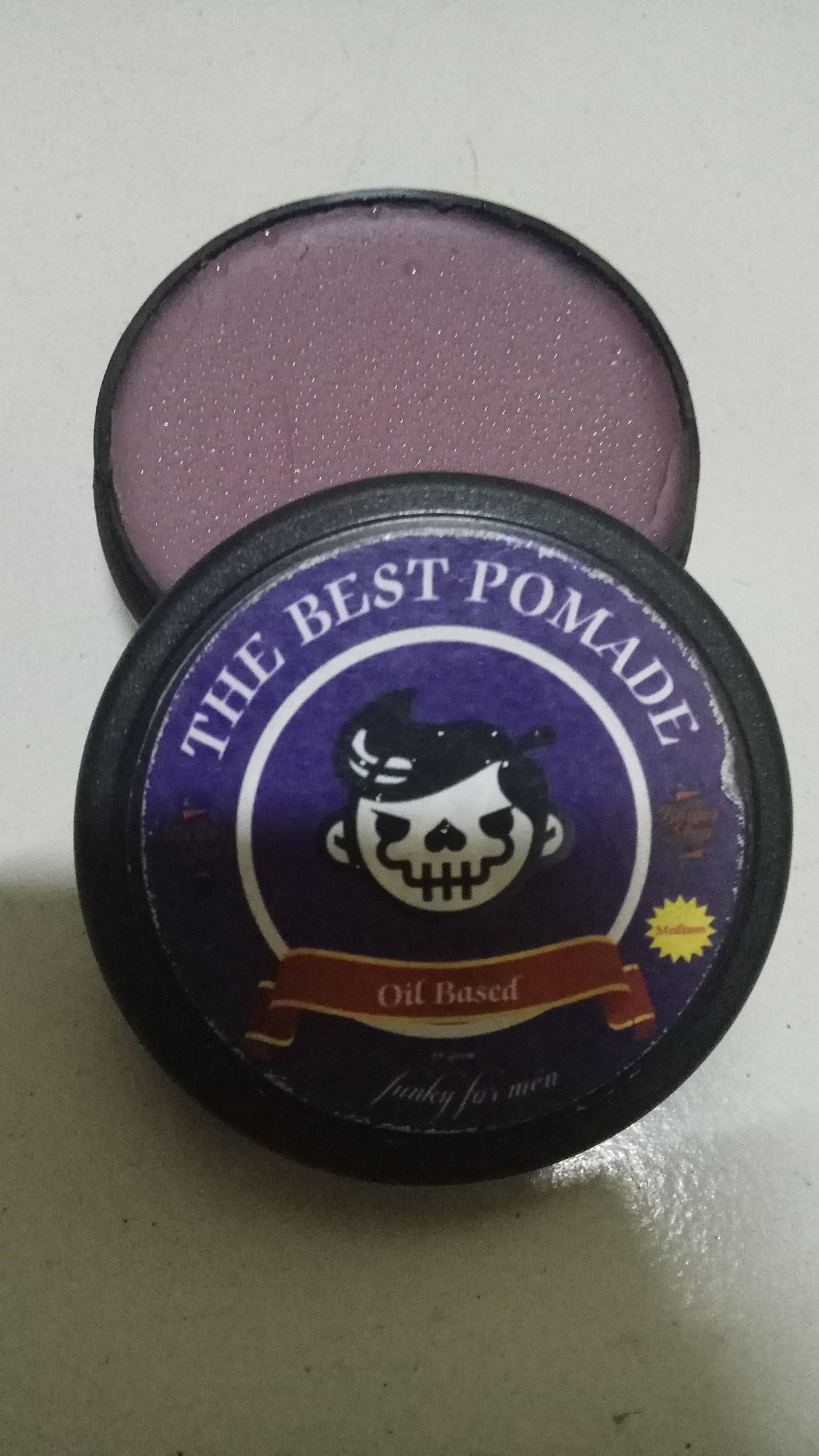 MURAH MERIAH pomade the besd oil based rambut menjadi rapi dan sehat di lenkapi dengan vit