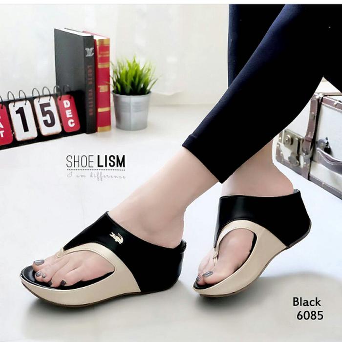 Sandal Wedges Wanita Crocodile SDW275 Hitam / wedges / wedges murah / sandal / sandal flat / sepatu keren / sandal keren / high heels unik / sepatu wanita / sandal wanita / sepatu sandal / sepatu berkualitas