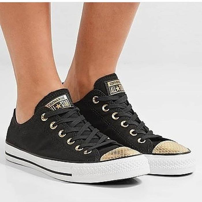 CLOSING SALE --- Original Converse All Star Ctas Ox