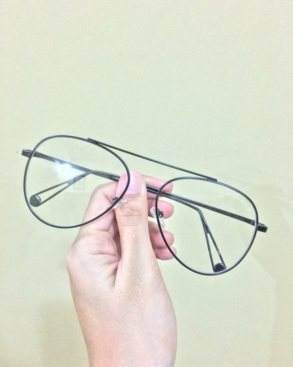 Lighthouse Frame Kacamata Gaya Fashion Minus Baca Cantik Keren Kantor Retro Terbaru Murah Best Seller Branded Optik Pria Wanita Cewe Cowo Navigator