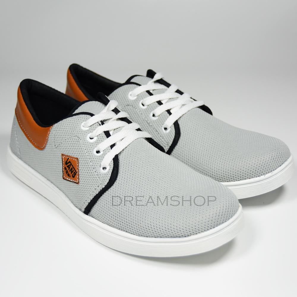 Dream Sepatu Kets Casual Sneaker Pria 003