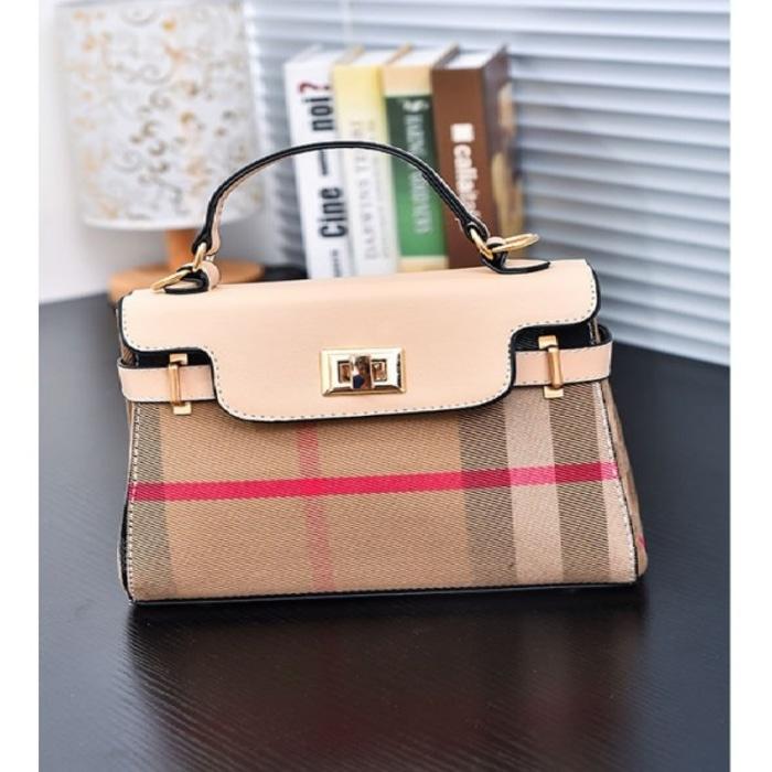 TAS Fashion Wanita TERBAIK / Tas Tote Bag / tas tenteng bahu totebag/ TAS BRANDED / TAS burberry guess gucci wanita ORIGINAL